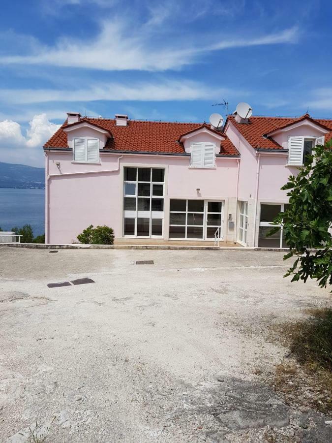 Apartment Kate Slatine Dış mekan fotoğraf